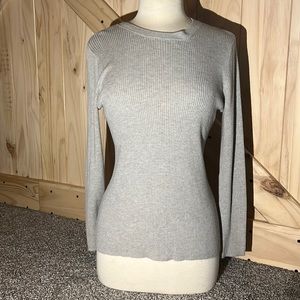 Women’s Old Navy Shirt - M
